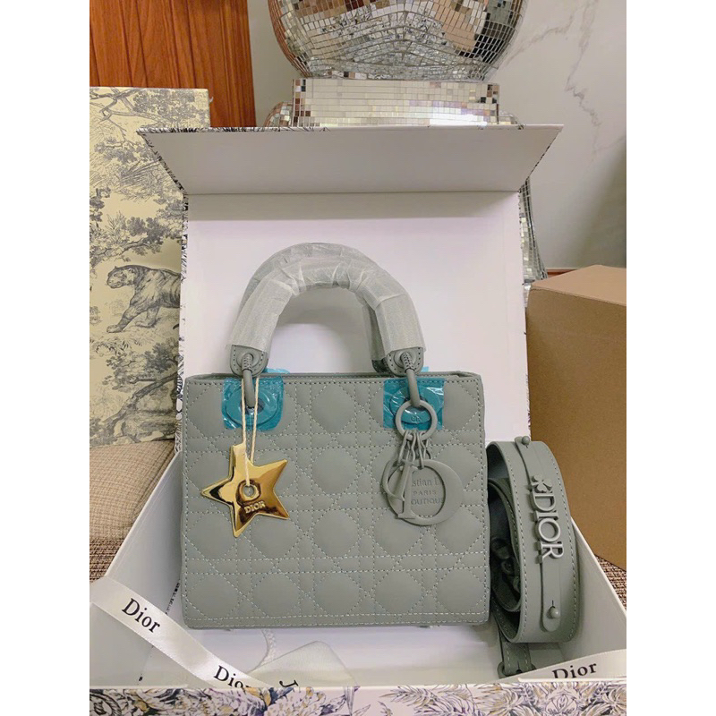 Túi CD Size 21 cm Bản Vip 2 bocx sang sịn đeo chéo cầm tay siêu sang chảnh cho các nàng