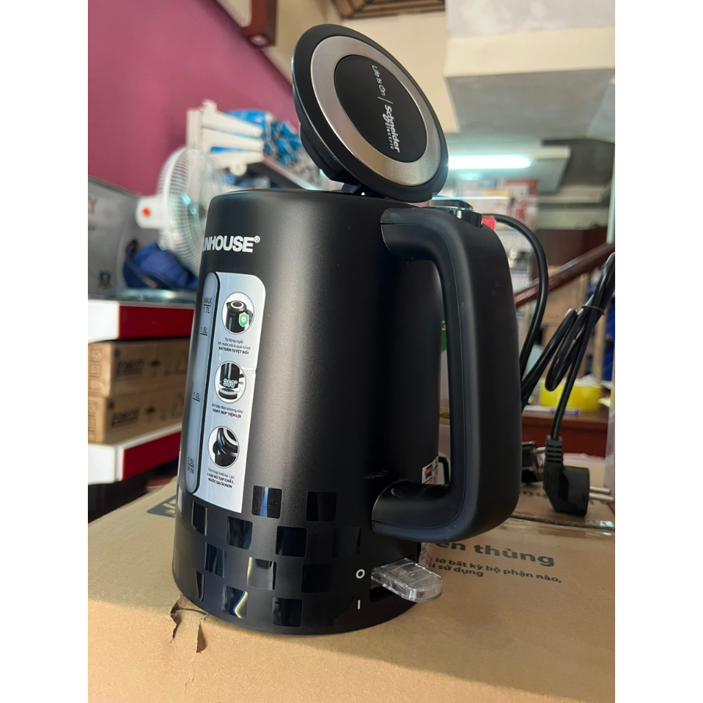 ẤM SIÊU TỐC NHỰA 1.7L SUNHOUSE SHD1306