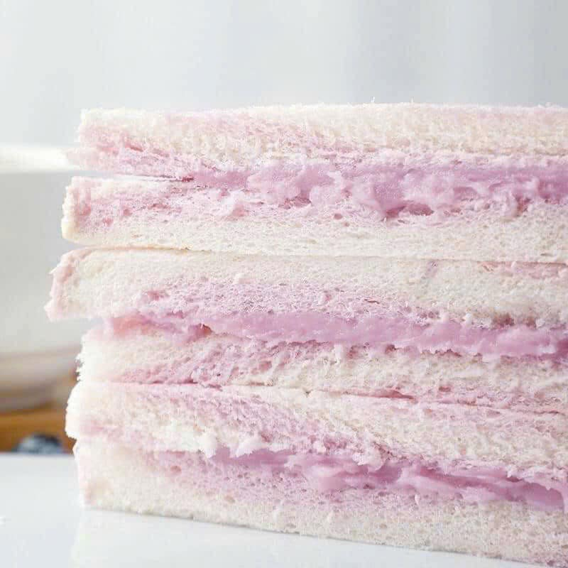 Bánh mì khoai môn Đài Loan thùng 8 cái