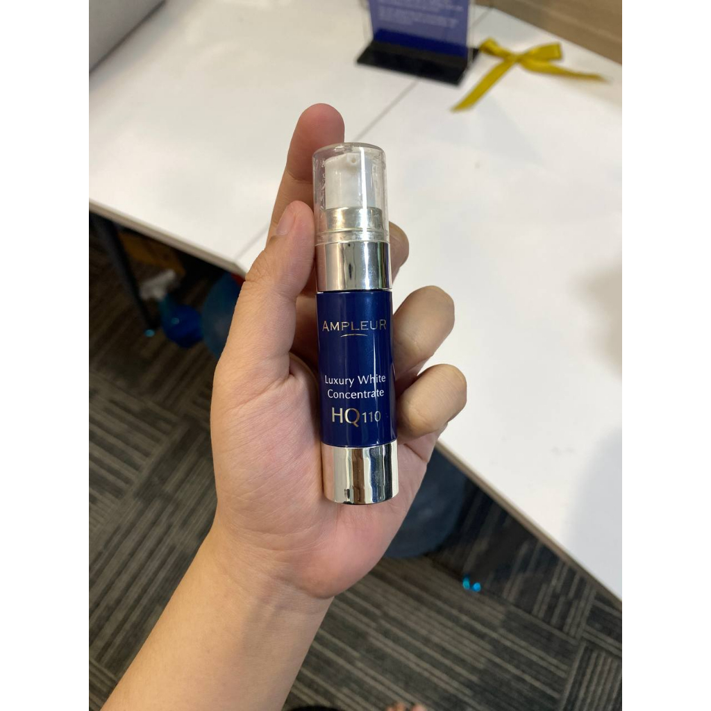 Serum chuyên giảm thâm cho vùng nám tàn nhang AMPLEUR Luxury White Concentrate HQ110 Nhật Bản 11ml