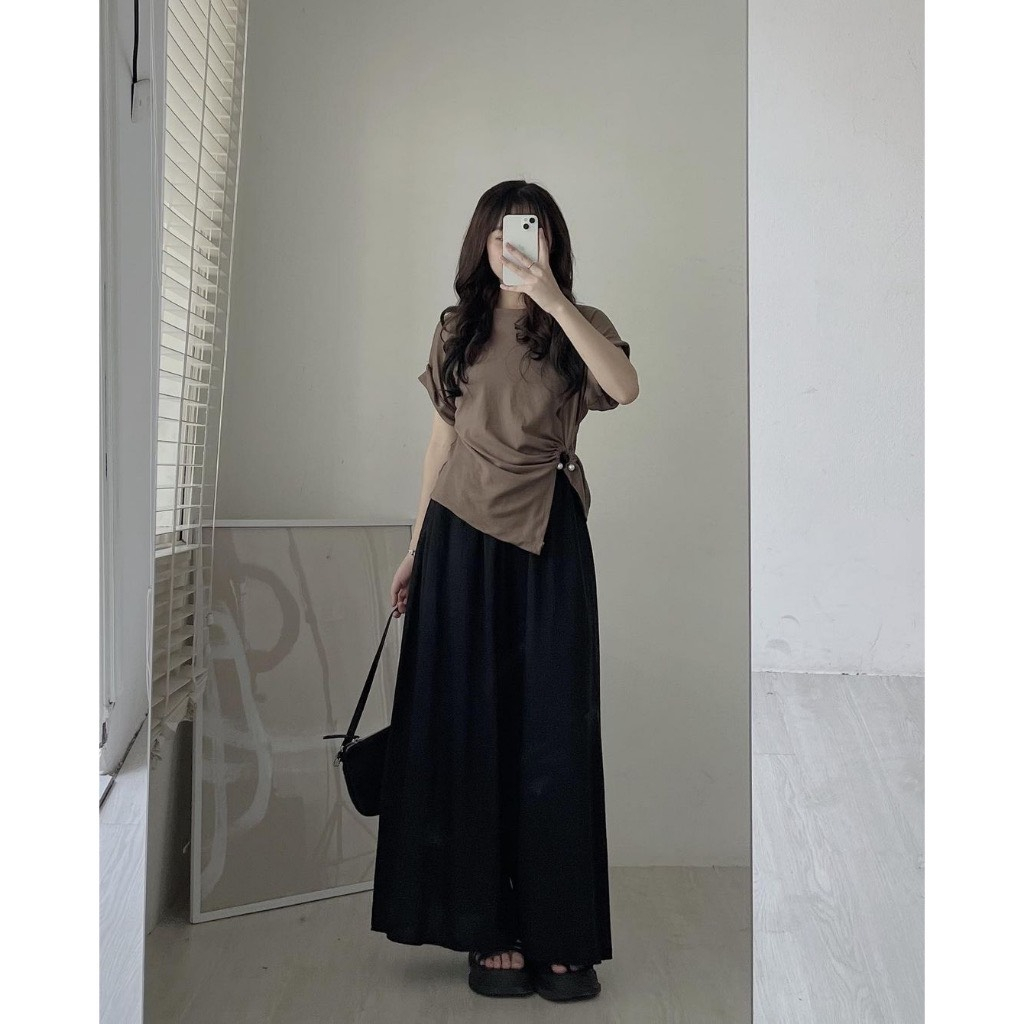 Áo thun cộc tay rúm eo khuy ngọc 893