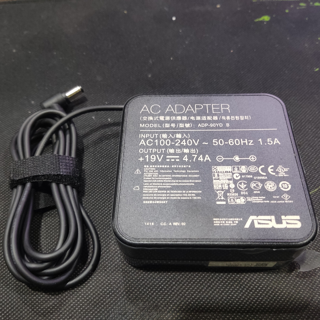Sạc Laptop Asus X550 P550 K501 K45A K55A X450 F451 X551 X552 F454 F554 F555 19V – 3.42A Sạc Vuông ZIN chân thường to