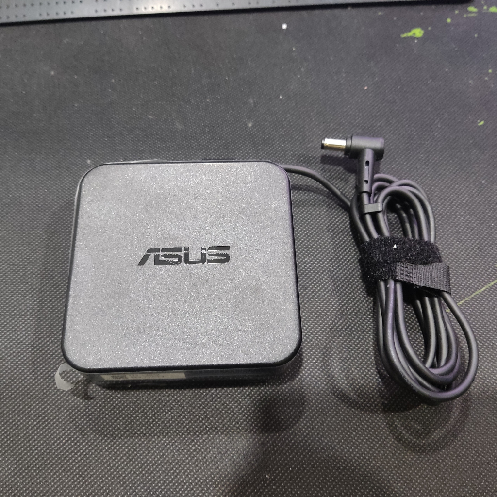 Sạc Laptop Asus X550 P550 K501 K45A K55A X450 F451 X551 X552 F454 F554 F555 19V – 3.42A Sạc Vuông ZIN chân thường to