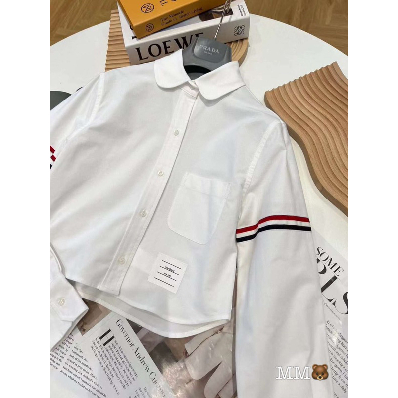 Áo sơ mi thomebrown croptop hot năm nay đây ạ🔥