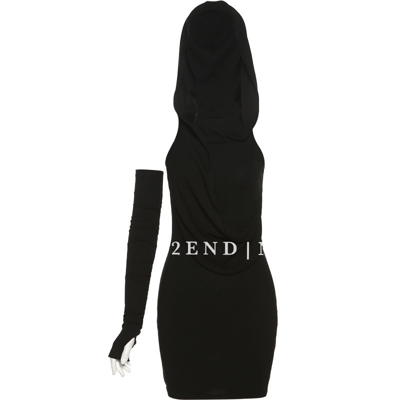 2END Váy body đen kèm mũ dáng hoodie