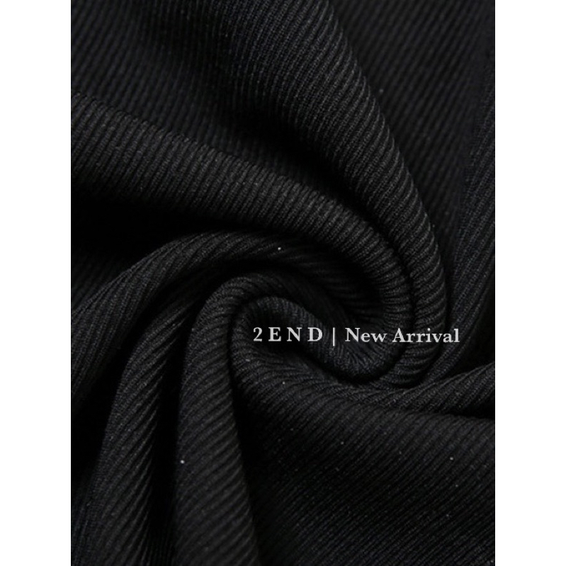 2END Váy body đen kèm mũ dáng hoodie