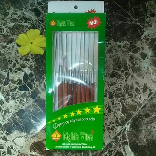 Bộ vệ sinh tai cao cấp , hàng xuất khẩu .