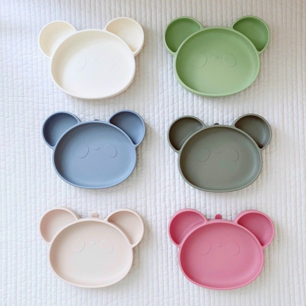Khay ăn dặm GẤU Barrot được làm bằng chất liệu platinum silicone cao cấp chia ngăn có đế siêu hít không nắp mới nhất2023