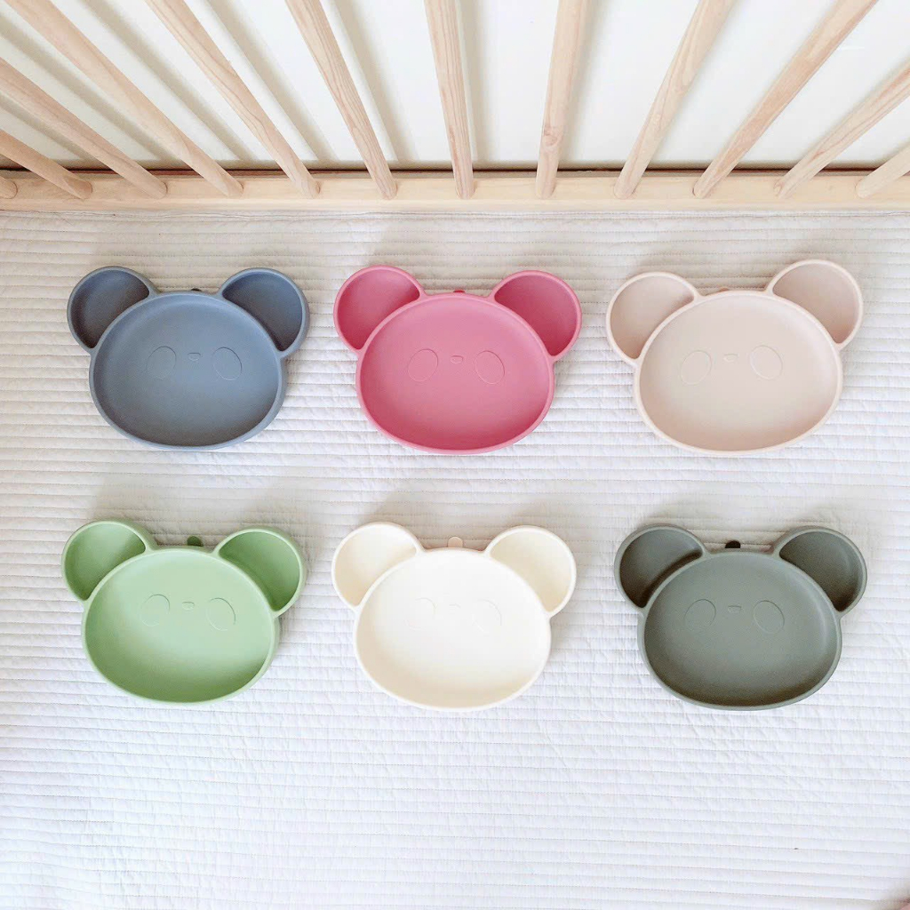 Khay ăn dặm GẤU Barrot được làm bằng chất liệu platinum silicone cao cấp chia ngăn có đế siêu hít không nắp mới nhất2023
