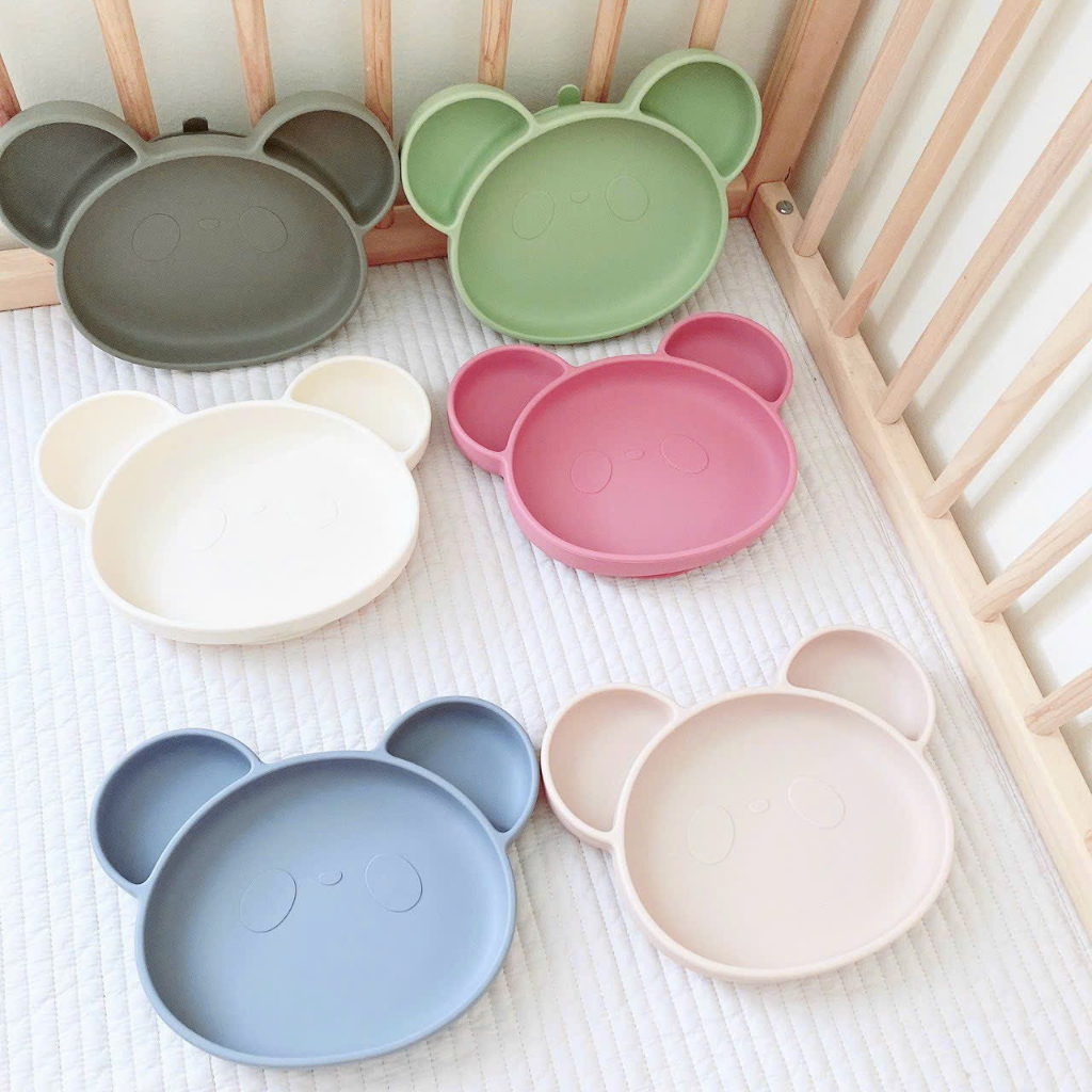 Khay ăn dặm GẤU Barrot được làm bằng chất liệu platinum silicone cao cấp chia ngăn có đế siêu hít không nắp mới nhất2023