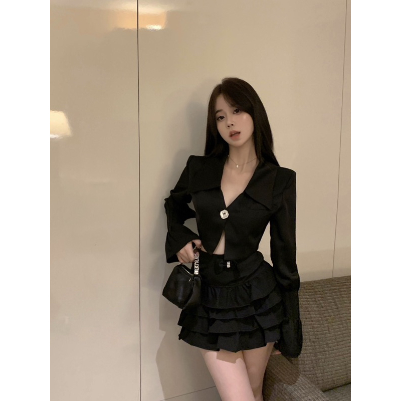 Bộ áo sơ mi váy xoè ngắn