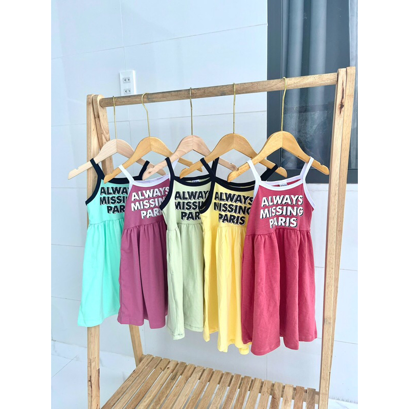 Váy thun hai dây thoải mái ôm gọn cho bé 12-38kg nhà mộc baby v200