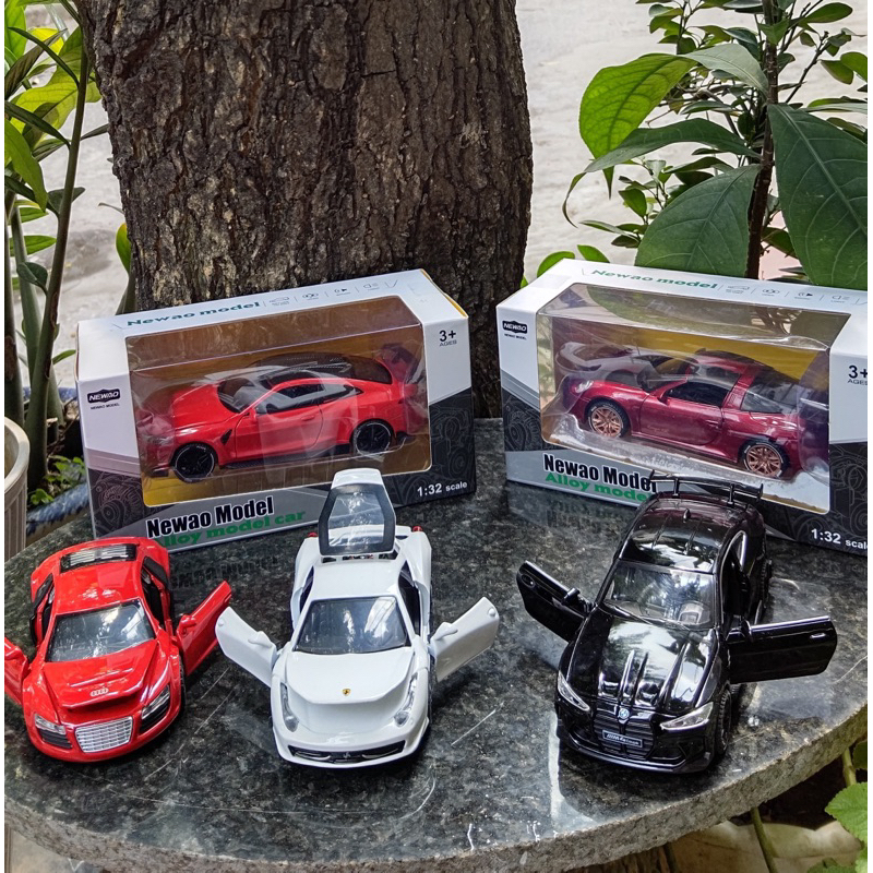 Mô hình xe ô tô tỉ lệ 1:32, siêu xe mô hình Porche, BMW, Audi, Ferrari khung thép chắc chắc, chi tiết như xe thật