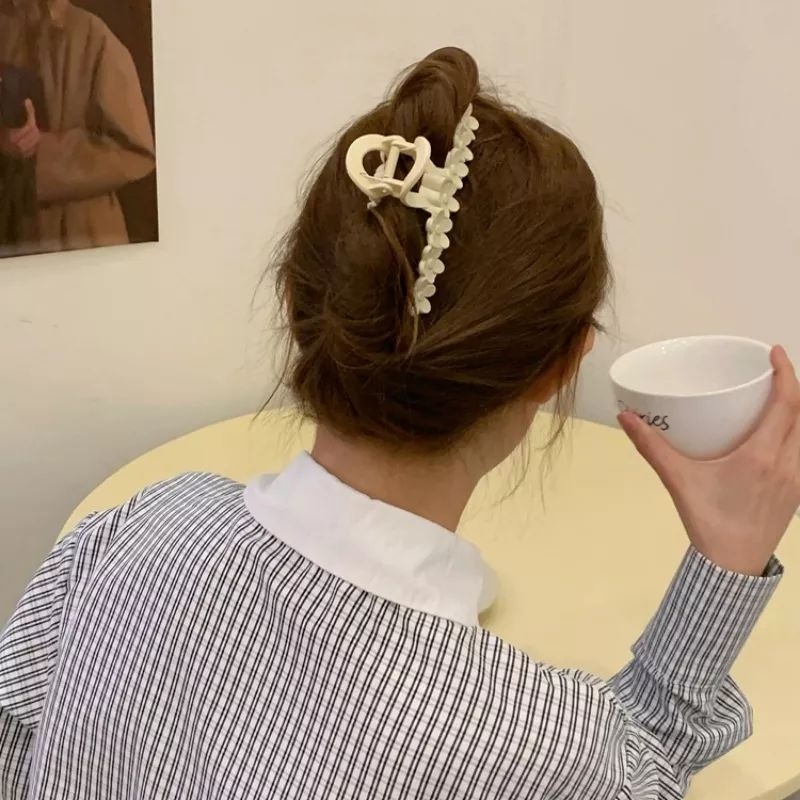 Kẹp tóc hình hoa