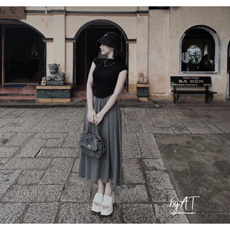 Set áo thun mix chân váy