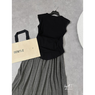 Set áo thun mix chân váy