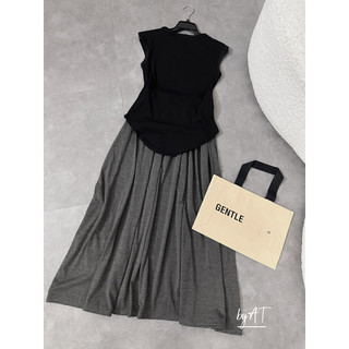 Set áo thun mix chân váy