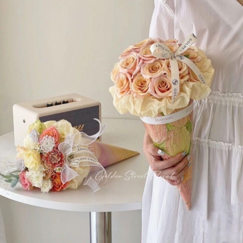 Ống Kem dùng cắm Hoa đựng Trái Cây, Quà siêu dễ thương.