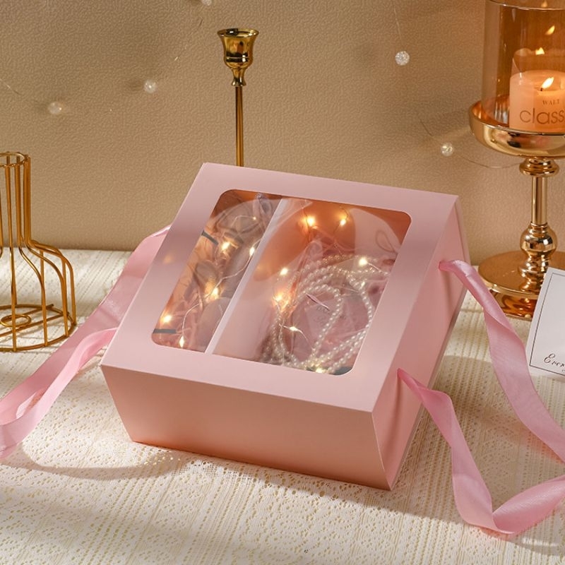 Hộp quà Vuông mặt kính Mica cao cấp dùng đựng Quà / Mỹ Phẩm / Hoa.