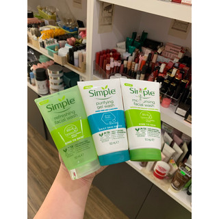 Sữa rửa mặt Simple 150ml