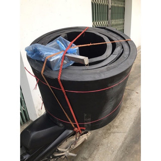 Cót sới vần gà, quây cao su xổ gà dài 7m, dày 4cm đúc, cao 57cm đứng lên được