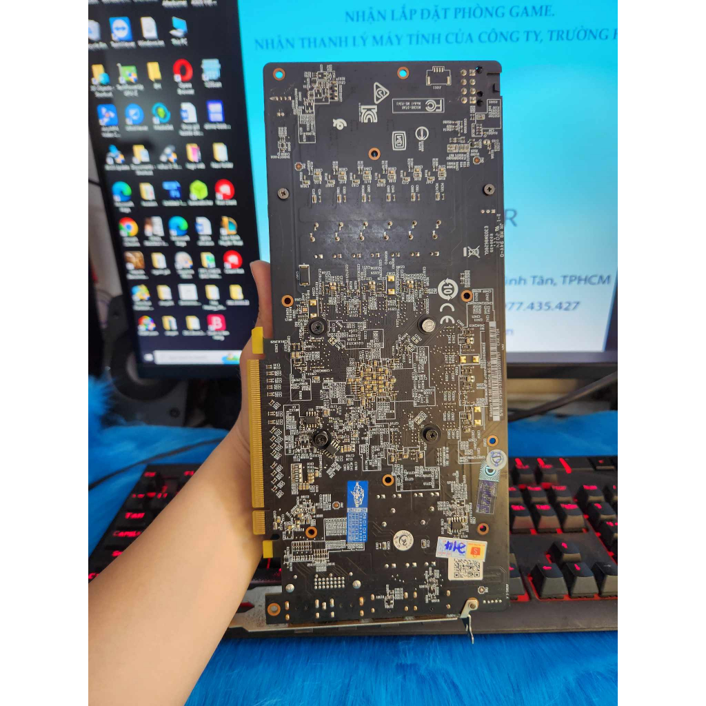 Card màn hình MSI AMOR RX 580 8G hàng đẹp