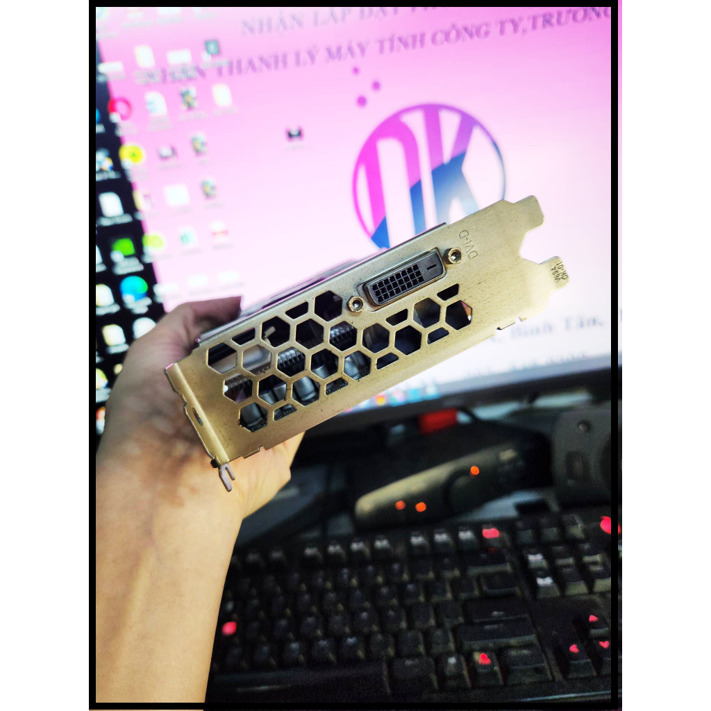 Card Màn Hình  MSI AMOR 570 4GB 1DVI Kèm Dây Chuyển DVI to HDMI