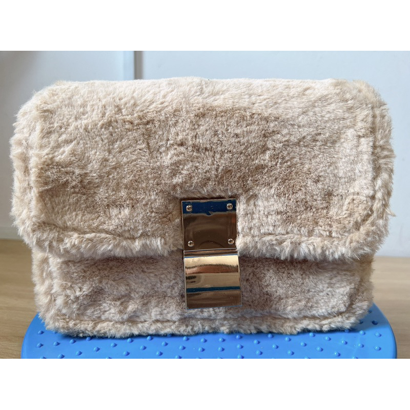 VÍ VÀ TÚI XÁCH NỮ CÁC LOẠI