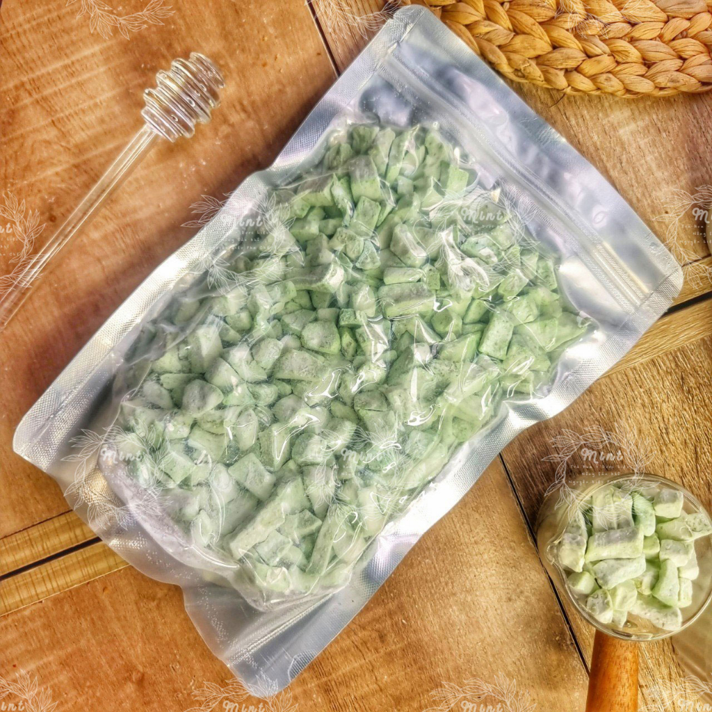 Cùi Bưởi Khô Sên Lá Dứa  - Túi 500gr