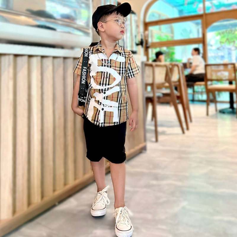 Sơ mi cộc tay B.BR co giãn 4 chiều, thoải mái thấm hút mồ hôi cho bé trai mặc đi học, đi chơi size từ 10kg đến 40kg