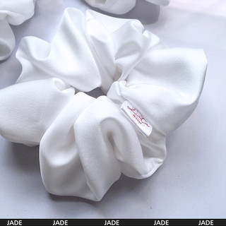 JADE - Dây chun buộc tóc Lụa Scrunchies Handmade I White