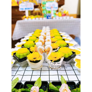 Thiên nga sứ đựng hoa