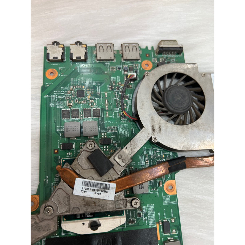 Mainboard dell n4030 chip hm55 vega onbo main zin thao máy đa tes ok