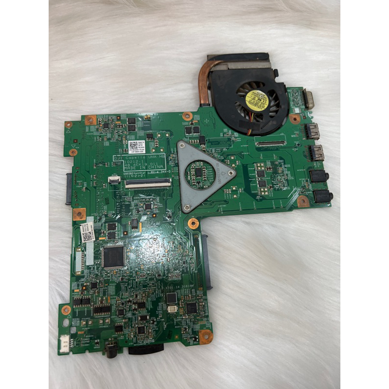 Mainboard dell n4030 chip hm55 vega onbo main zin thao máy đa tes ok
