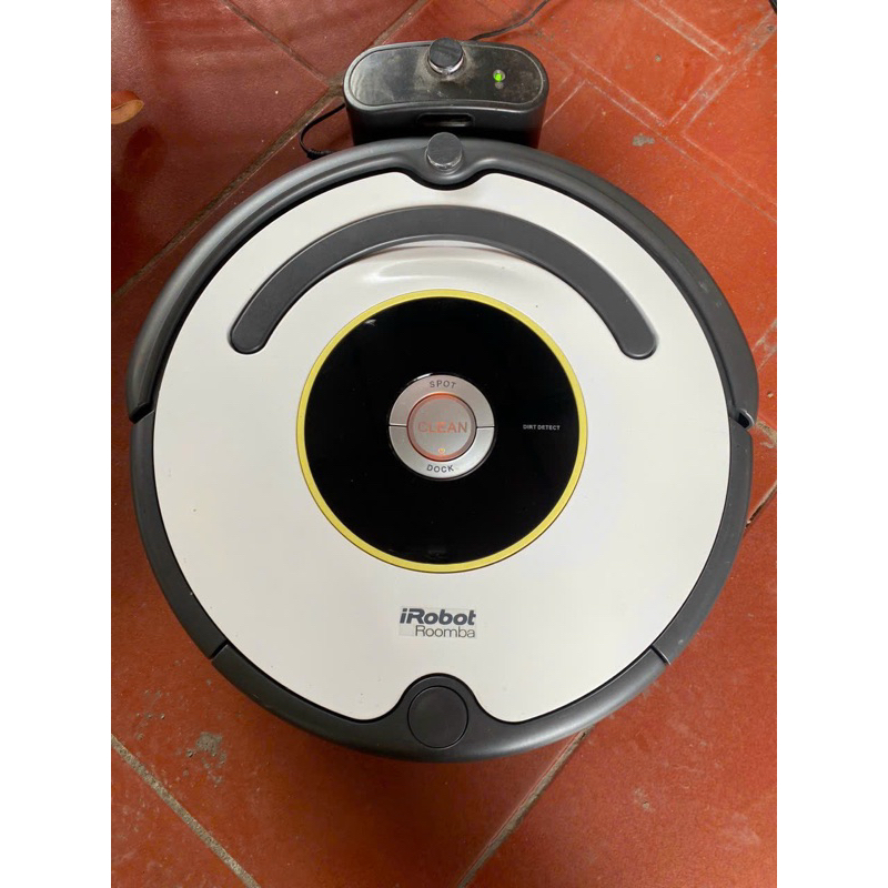 Robot hút bụi Nhật Bãi