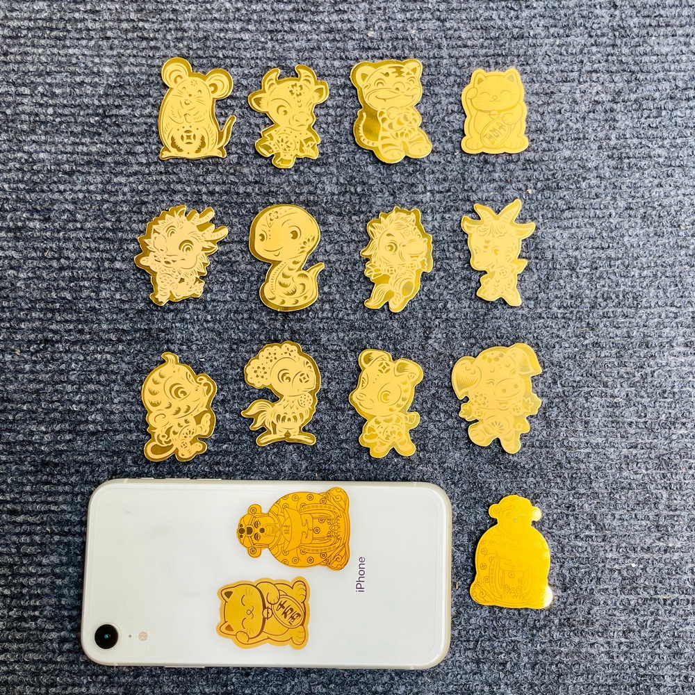 Miếng dán điện thoại 12 con giáp đẹp lung linh, phù hợp phong thủy tài lộc, may mắn
