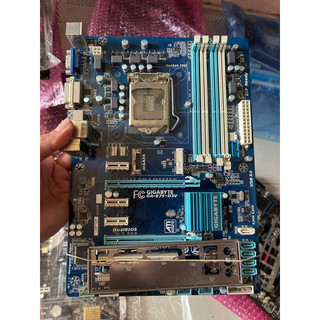 Mainboard - bo mạch chủ Gigabyte B75-D3V 4 khe ram