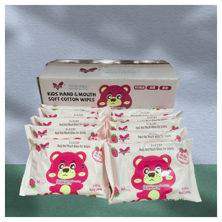 Hộp 10 gói khăn ướt gấu dâu LOTSO mẫu mới  cho mọi gia đình