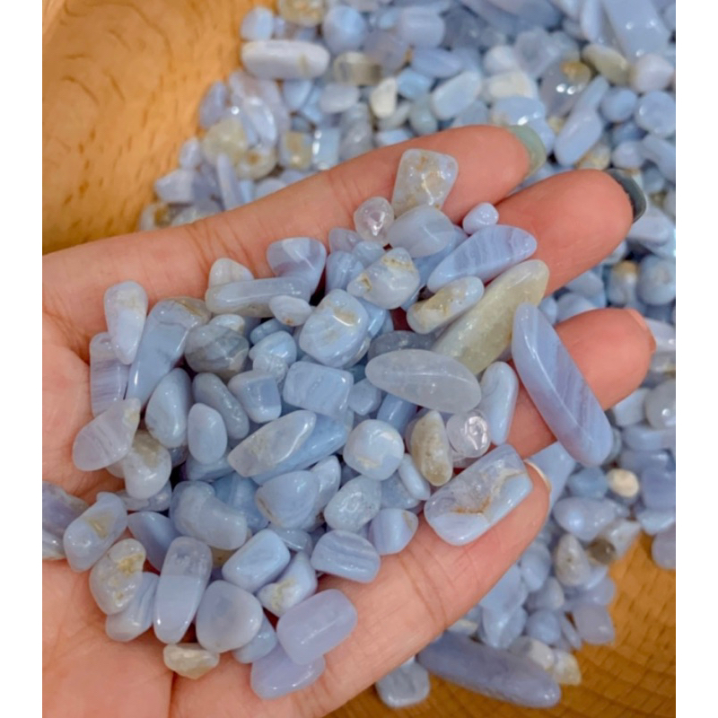 Vụn đá BLUE LACE AGATE nâng cao tần số