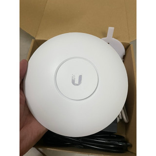 Thiết Bị Wifi Unifi UAP AC LR dùng rồi logo U đẹp