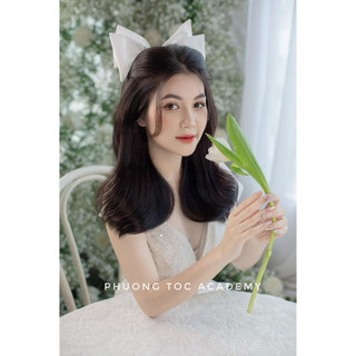Nơ trắng quốc dân