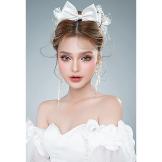 Nơ trắng quốc dân