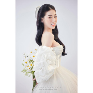 Nơ trắng quốc dân