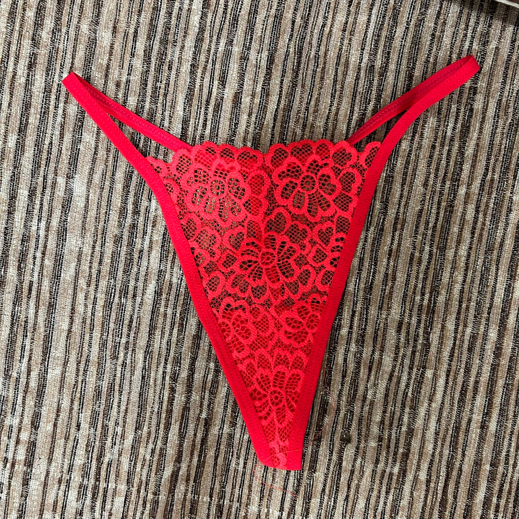 Quần lót lọt khe ren sexy, quần lót sẻ đáy