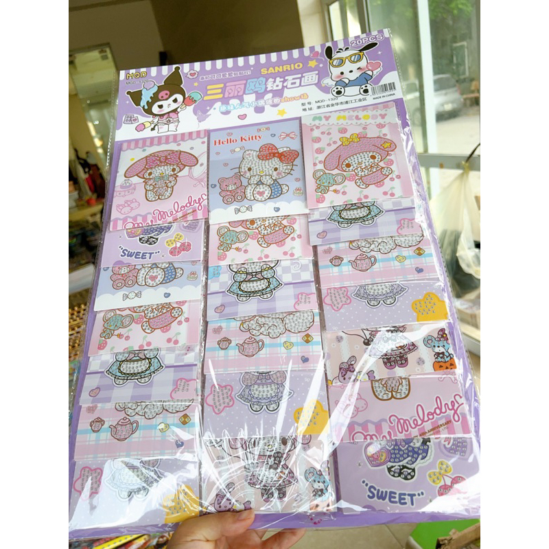 Sỉ vỉ 20 bộ tranh đính đá đáng yêu cho bé