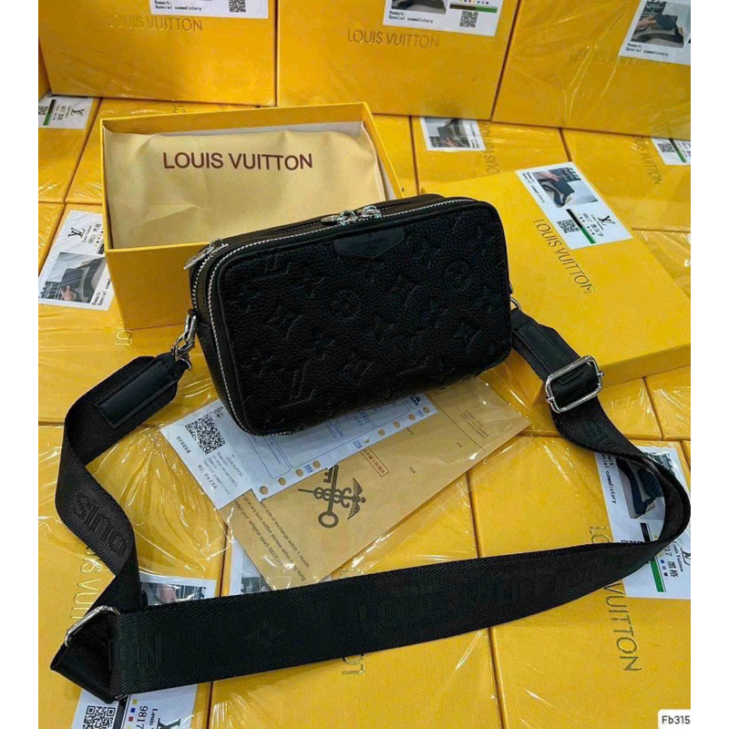 Túi đeo chéo nam, túi nam đeo chéo đi làm đi chơi thời trang , làm được cả túi xách nữ . ❌ảnh thật shop chụp dưới nền ❌