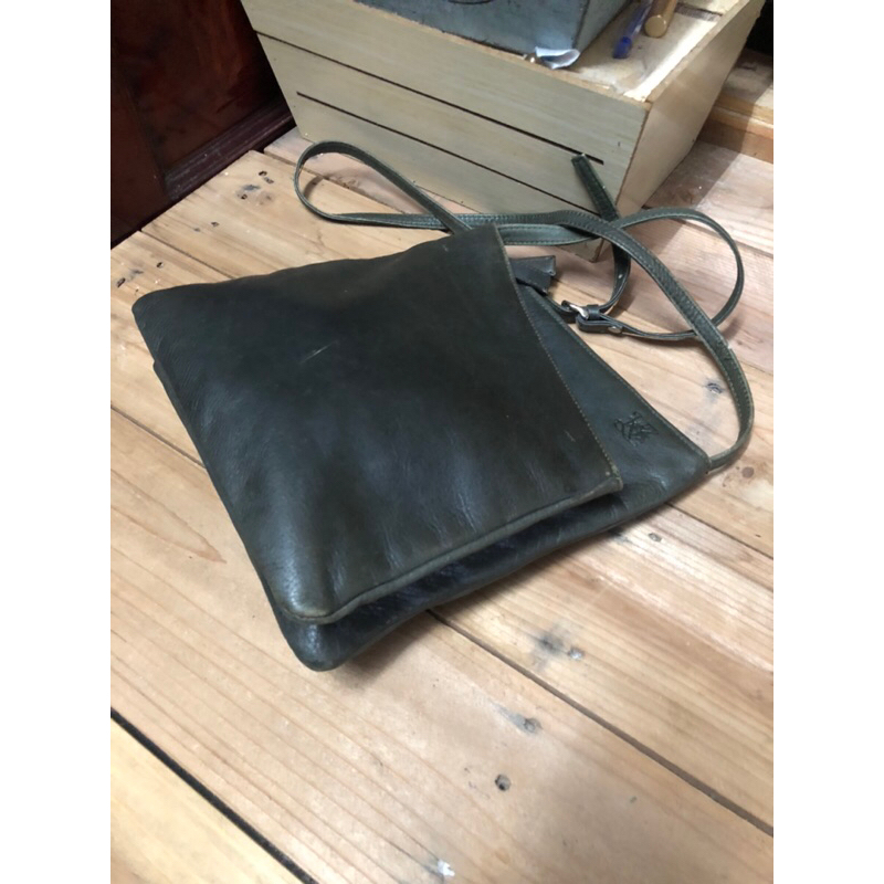 Túi đeo chéo hiệu- 2hand