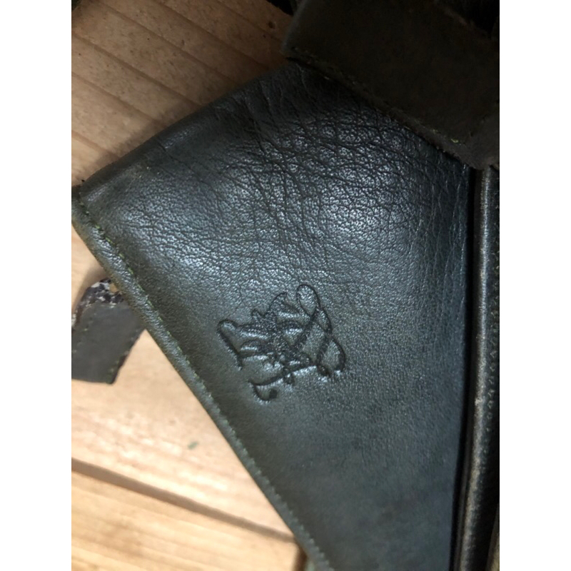 Túi đeo chéo hiệu- 2hand