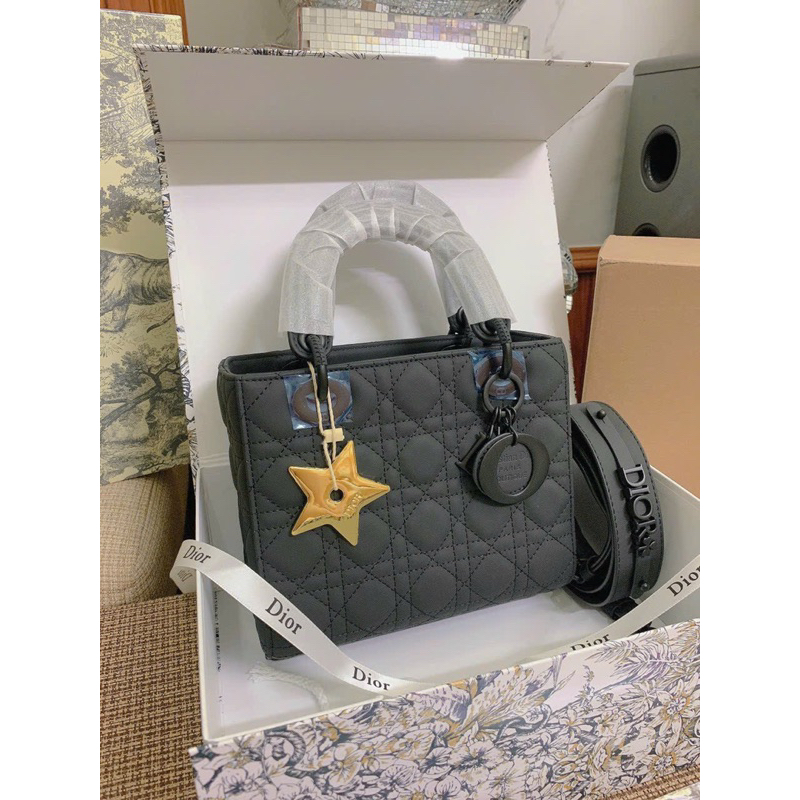 Túi CD Size 21 cm Bản Vip 2 bocx sang sịn đeo chéo cầm tay siêu sang chảnh cho các nàng