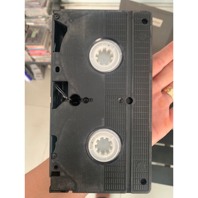 10 băng video VHS cũ đã qua sử dụng .băng phim, ca nhạc, quay hình ảnh gia đình..v.v